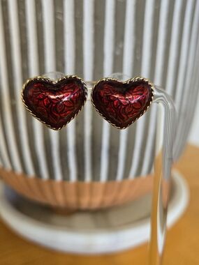Vintage Red Heart Stud Earrings - Gold Trim